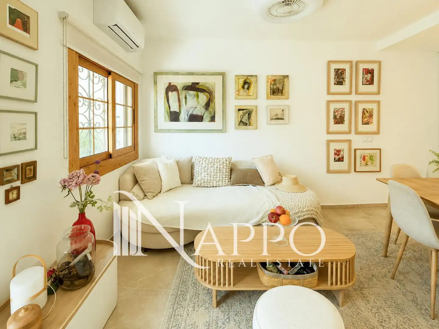 Living room of Detached homes for sale in Calvià  with Air Conditioner, Heating and Private garden