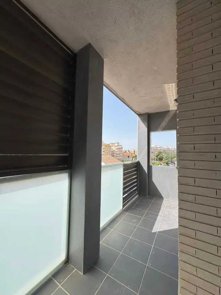 Terrassa de Pis en venda en Torrevieja amb Aire condicionat i Moblat