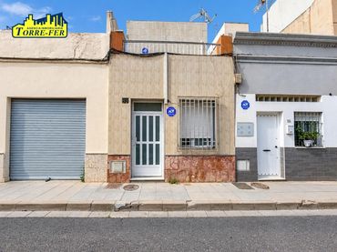 Casa in vendita a Calle ROSA FELICES 89