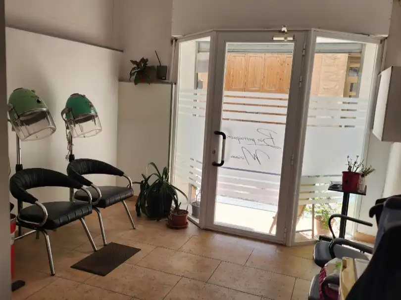 Local comercial en traspaso en Passeig Pere III baixos, imagen 2