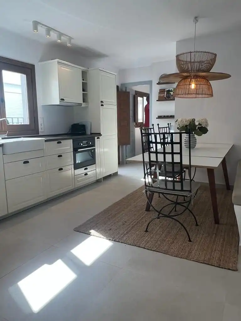Cuina de Casa o xalet en venda en Vélez-Málaga amb Aire condicionat, Terrassa i Traster