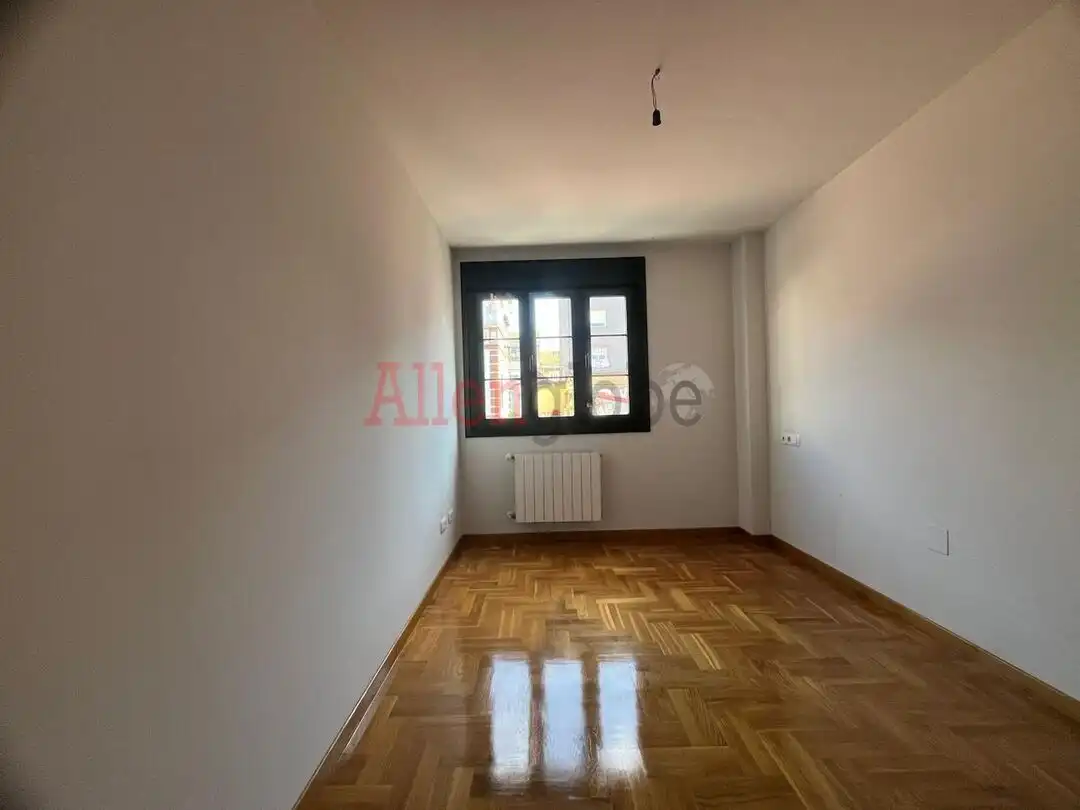 Apartment with lift for sale in Soto del Barco, imagen 13