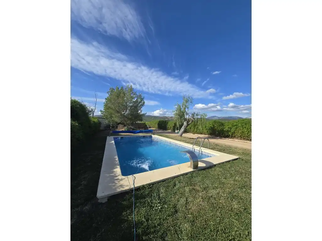 Piscina de Finca rústica en venda en Huétor Tájar