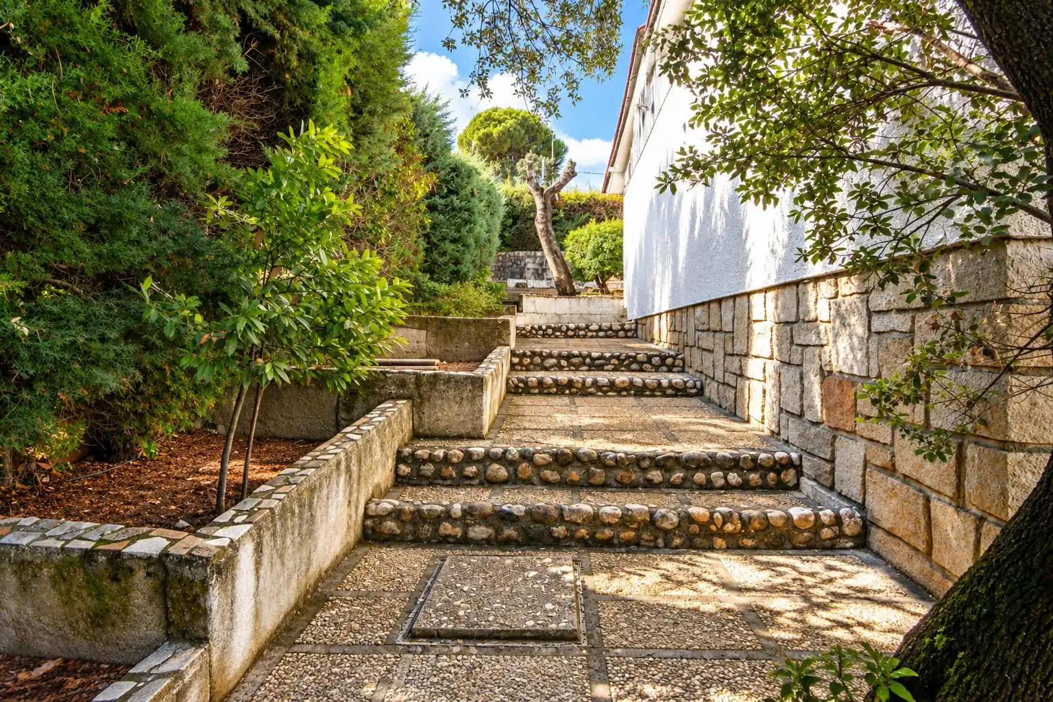 Jardí de Casa o xalet en venda en Villa del Prado, Madrid