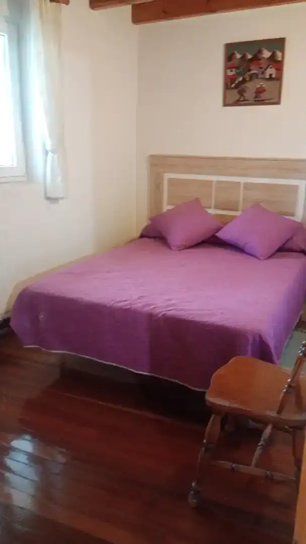 Habitación de Piso en venta en Almarza con Jardín privado, Parquet y Amueblado