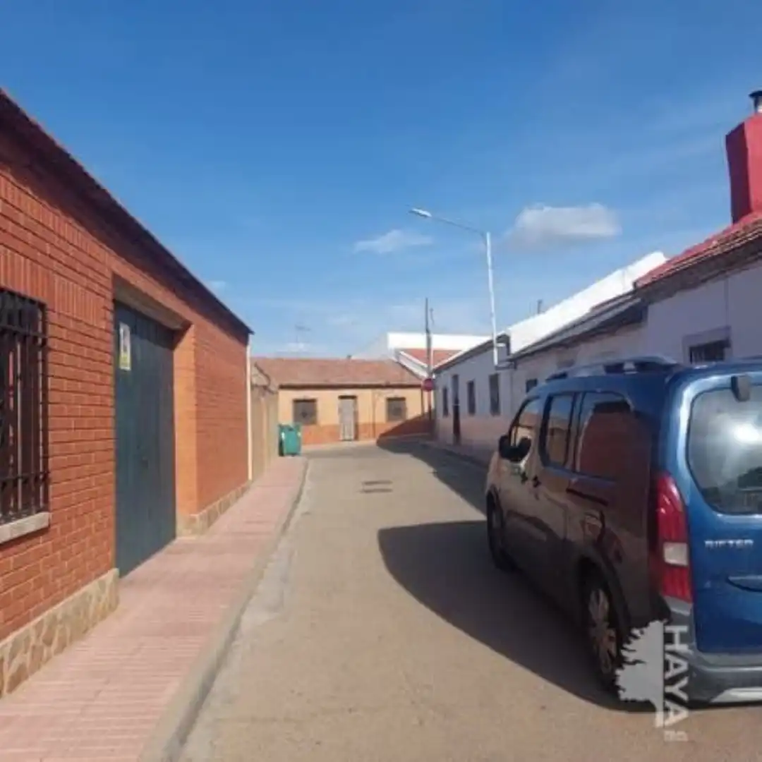 Parking de Casa adosada en venta en Porzuna