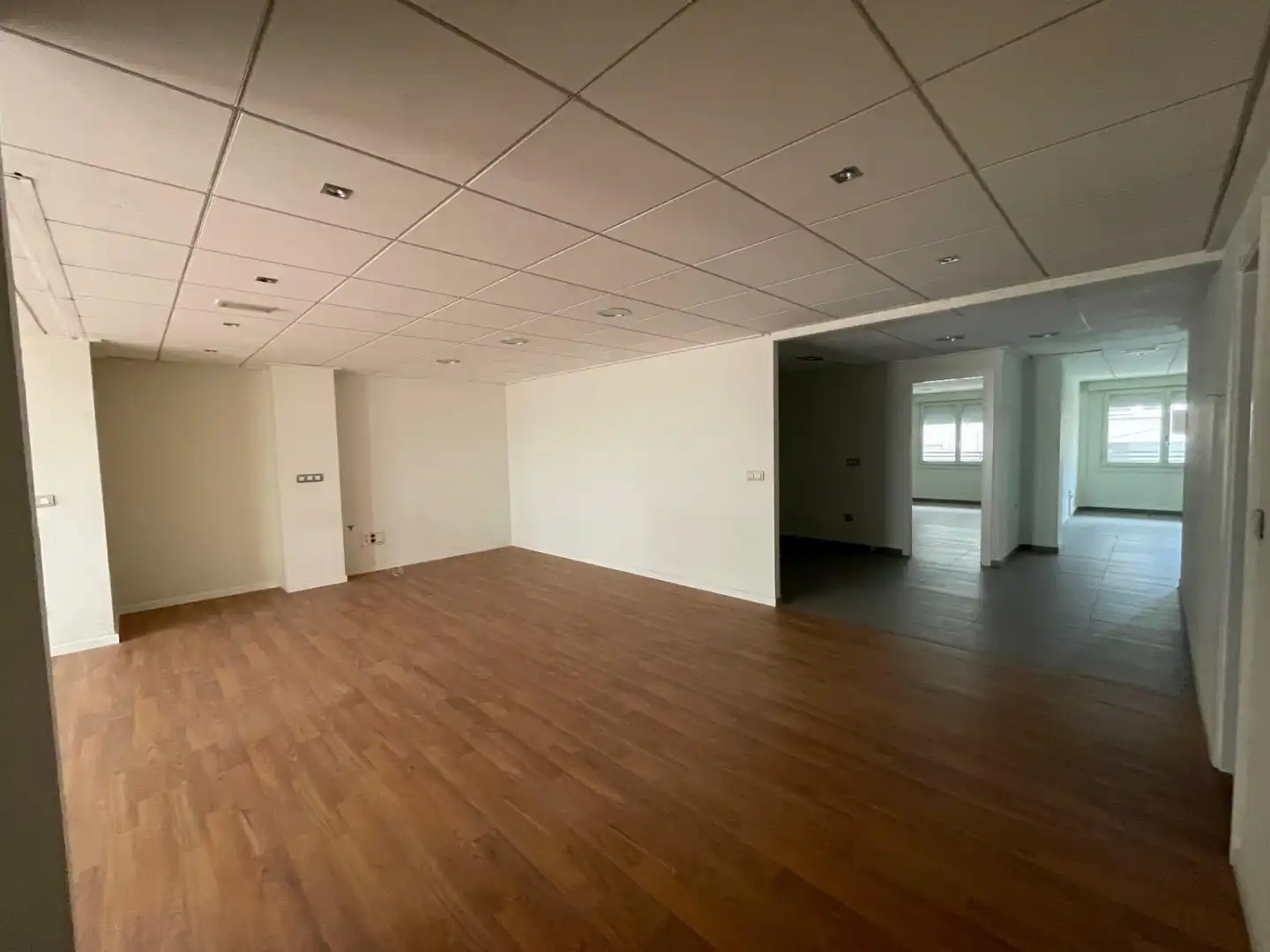 Büro mit Aufzug zur Miete in Calle Escritora Elia Barceló Estevan 6, imagen 4