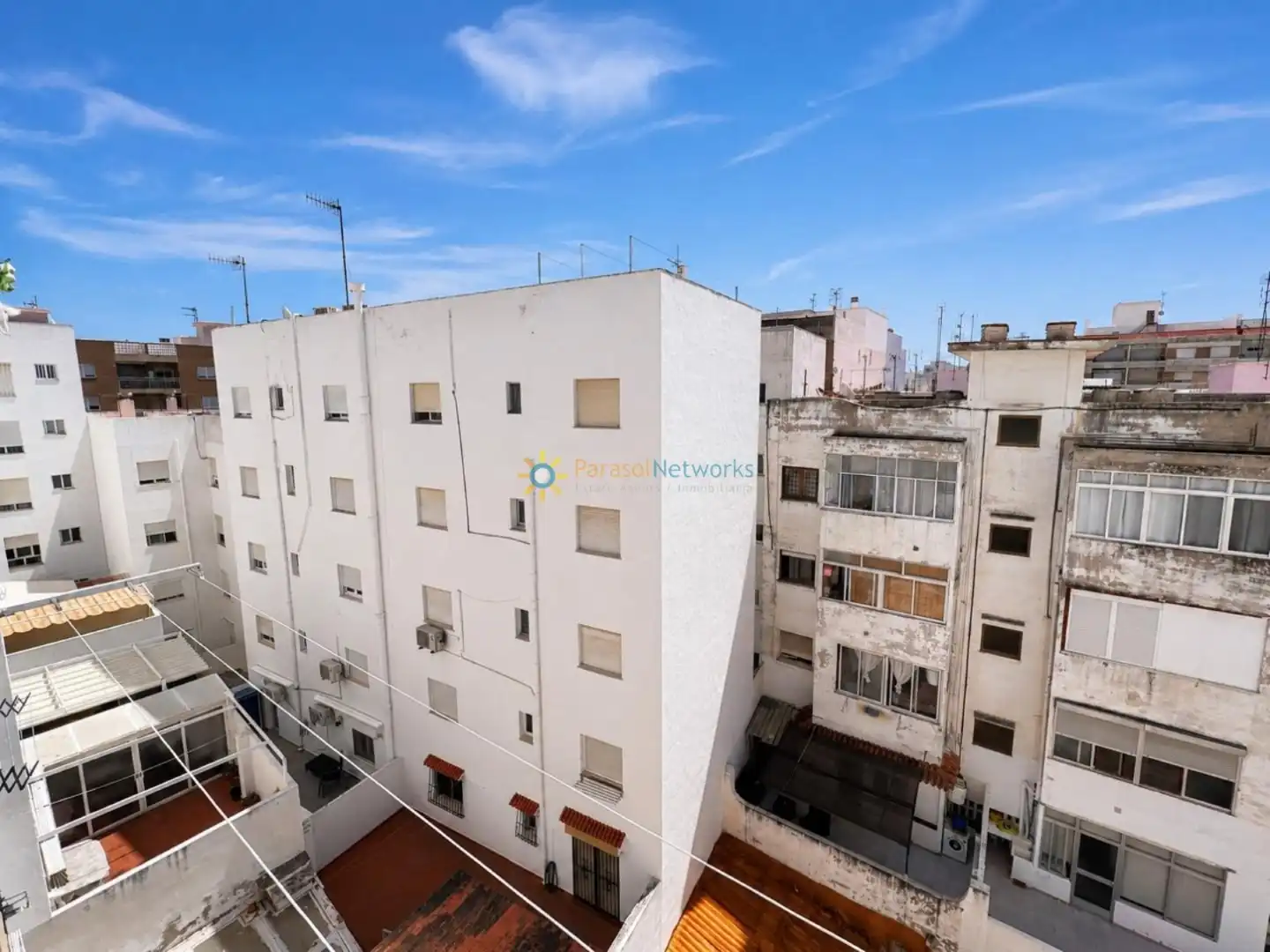 Vista exterior de Piso en venta en Oliva con Aire acondicionado y Balcón