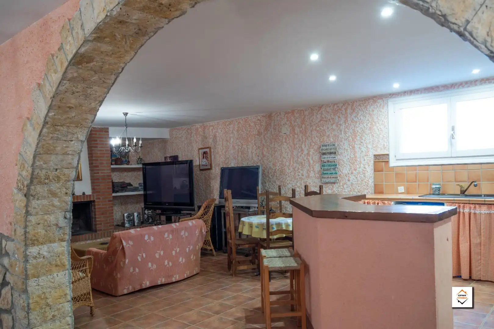 Houses for sale in Zaragoza  with Air Conditioner, Heating and Private garden