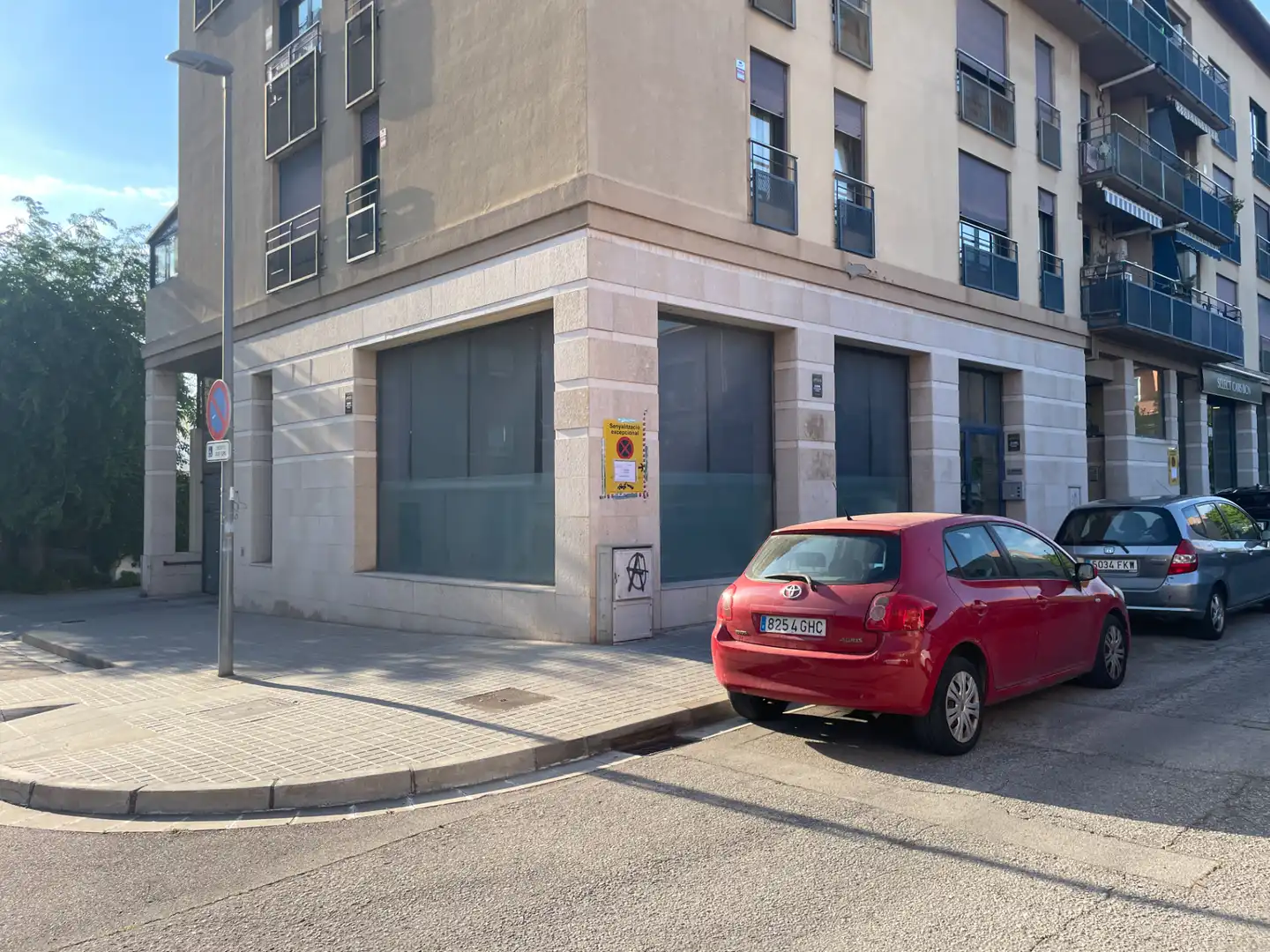 Local comercial en venda a Carrer de Salvador Casanova I Grané 4, imagen 6