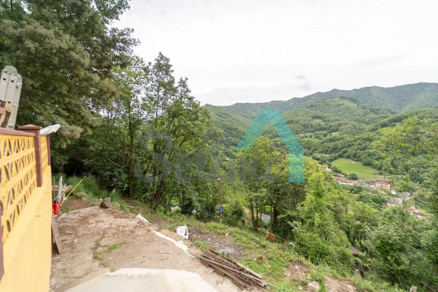 Houses for rent in Mieres (Asturias)  with Heating, Private garden and Parquet flooring