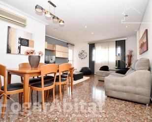 Living room of Flat for sale in Paterna  with Air Conditioner, Terrace and Balcony