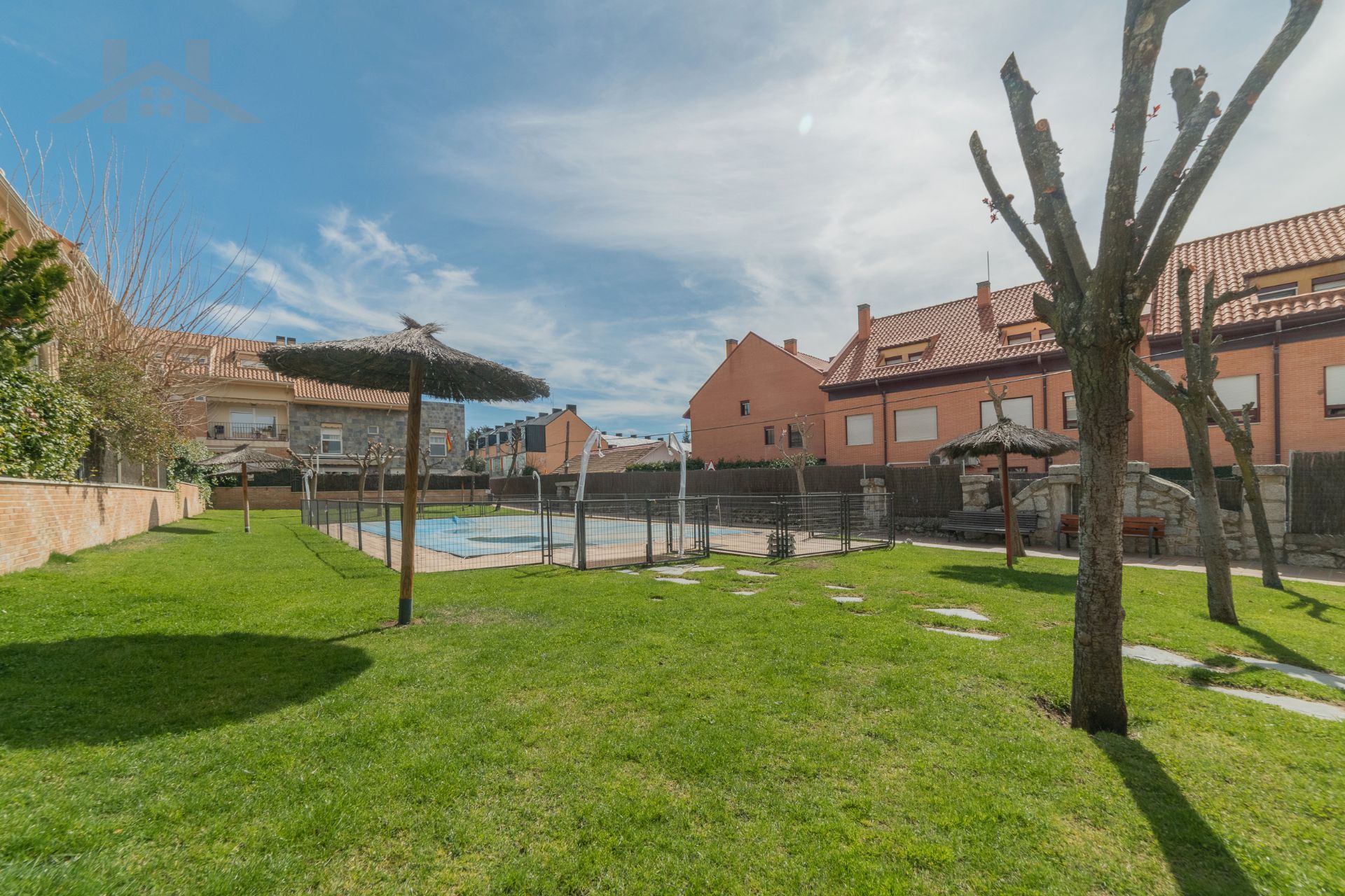 Garden of Duplex for sale in Torrelodones  with Heating, Parquet flooring and Storage room