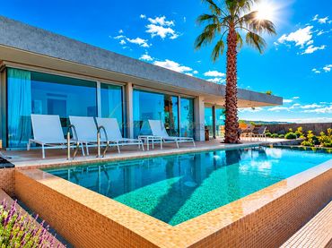 Maison avec piscine à vendre à Calle Emilia Pardo Bazán