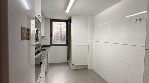 Photo 2 of Flat for sale in Logroño - Av Moncalvillo, La Cava - Fardachón, Logroño