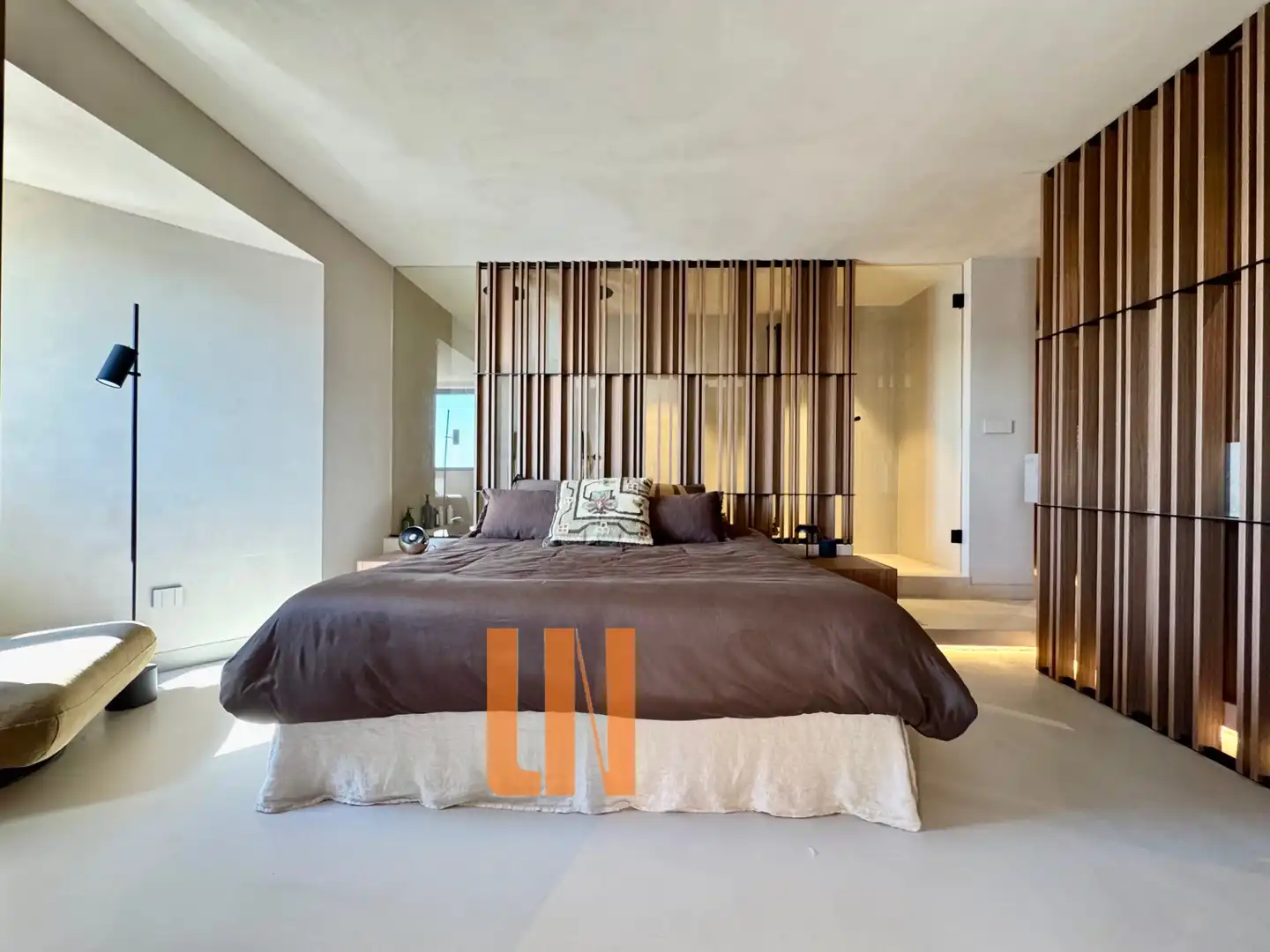 Habitación de Piso de alquiler en A Coruña Capital  con Calefacción, Amueblado y Horno