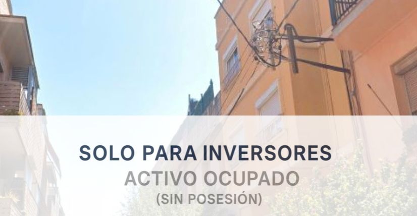 Exterior view of Flat for sale in Cornellà de Llobregat  with Air Conditioner, Heating and Oven