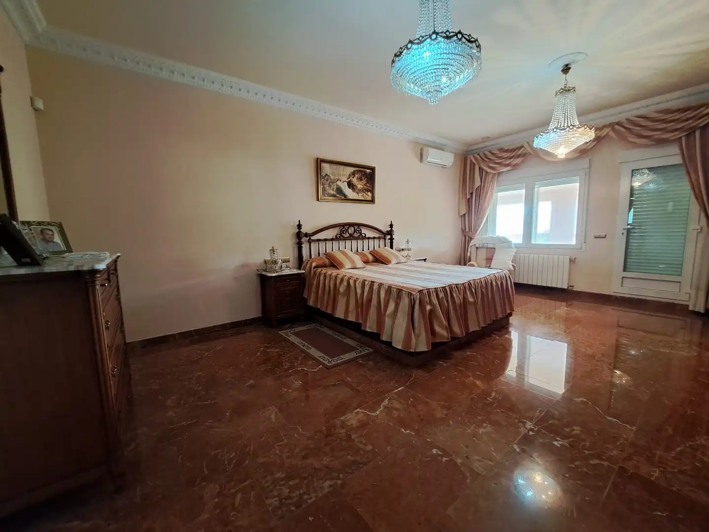 Bedroom of Houses for sale in L'Alfàs del Pi  with Air Conditioner, Heating and Private garden