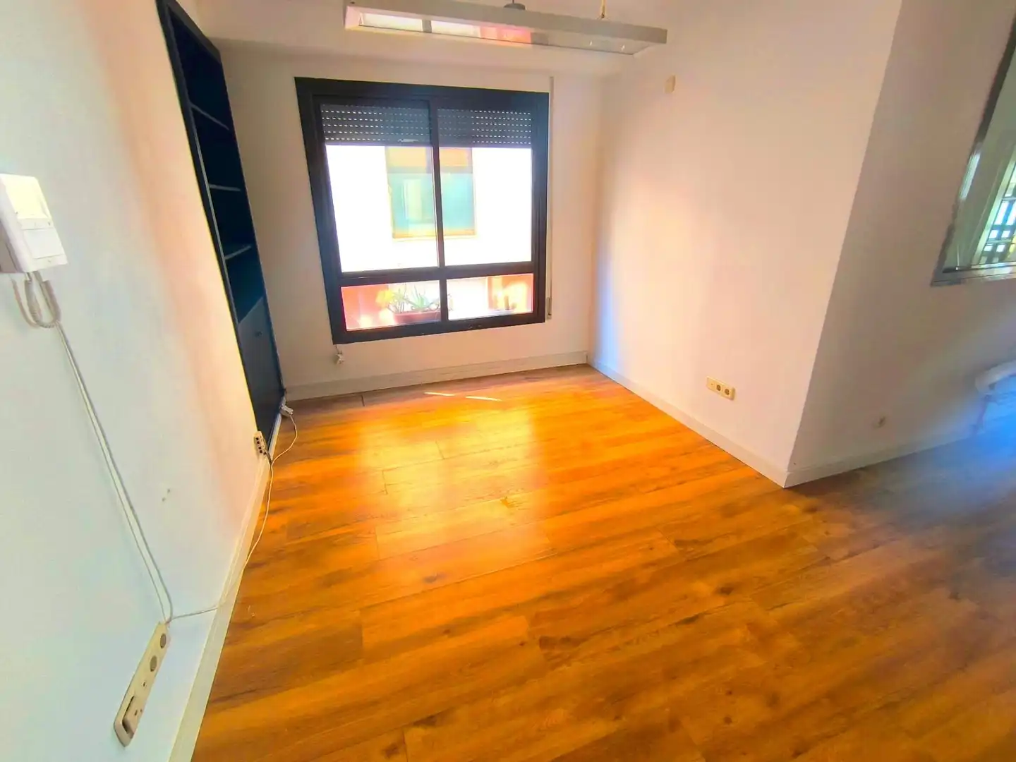 Habitación de Apartamento en venta en Castellón de la Plana / Castelló de la Plana con Aire acondicionado y Parquet