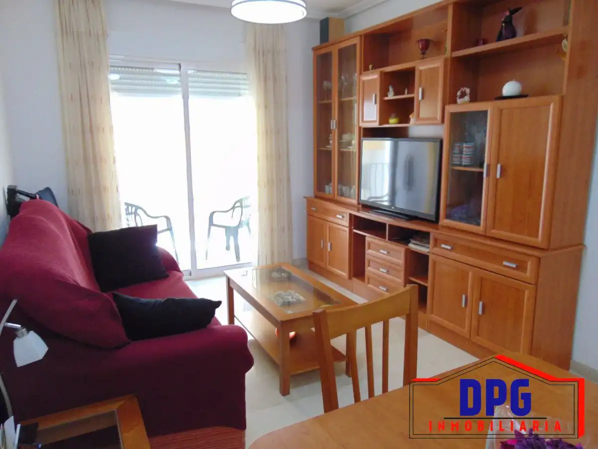 Sala de estar de Apartamento en venta en Garrucha con Aire acondicionado, Terraza y Amueblado