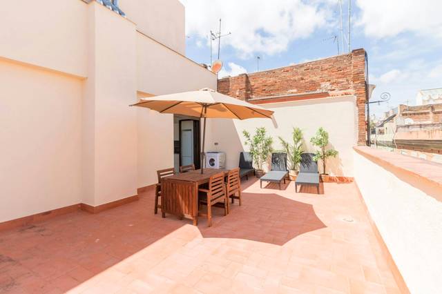 Piso en Alquiler en N/A en El Raval