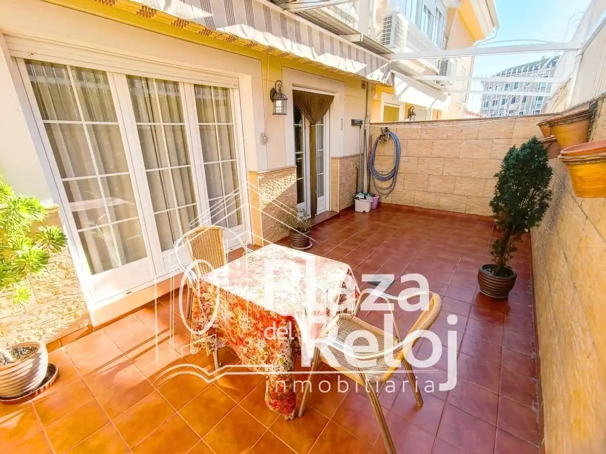 Reihenhaus mit Terrasse zum Verkauf in Puerta de Cuartos - Avda. de Portugal, imagen 9