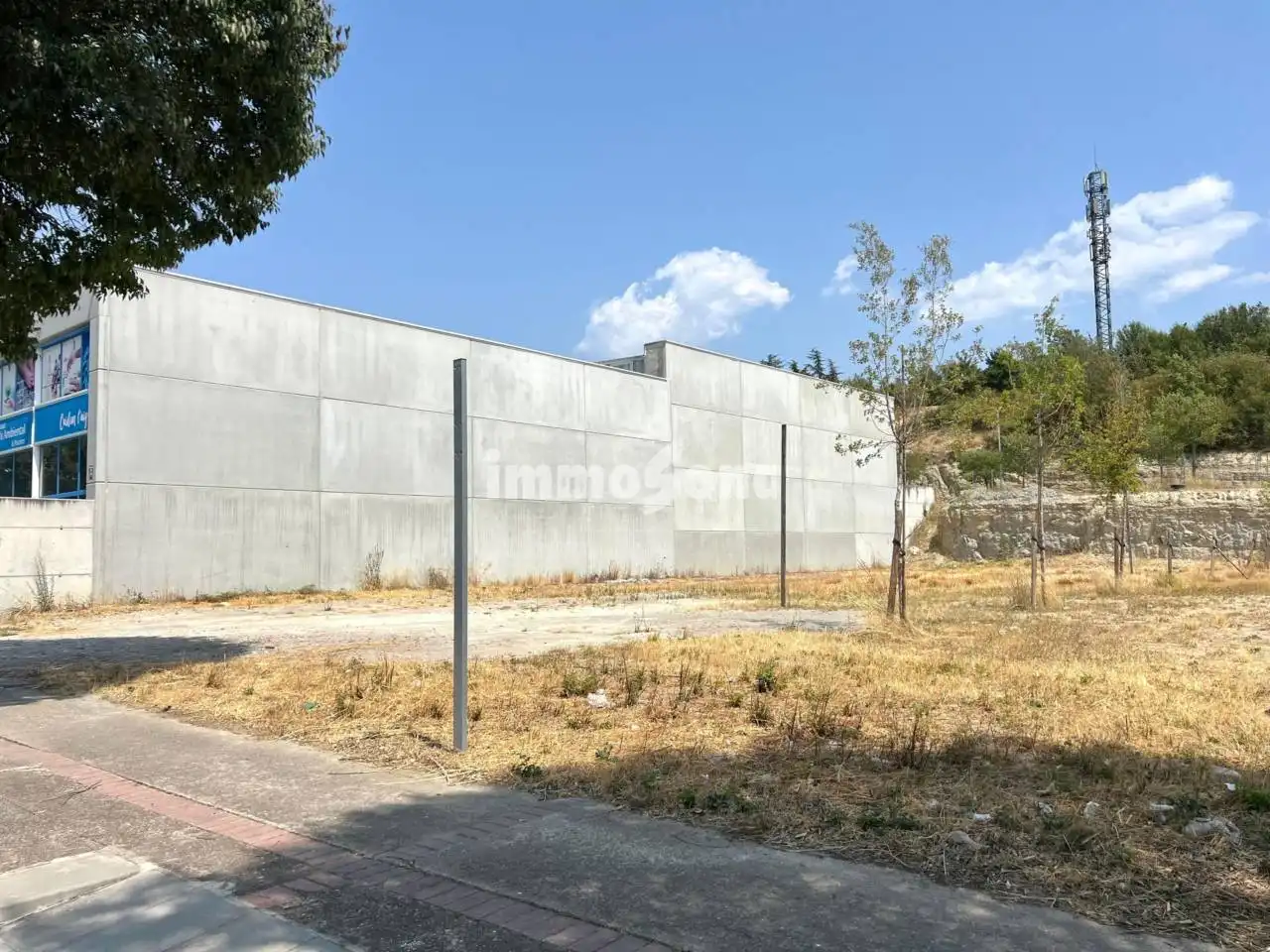 Terreno industrial en venta en Vic