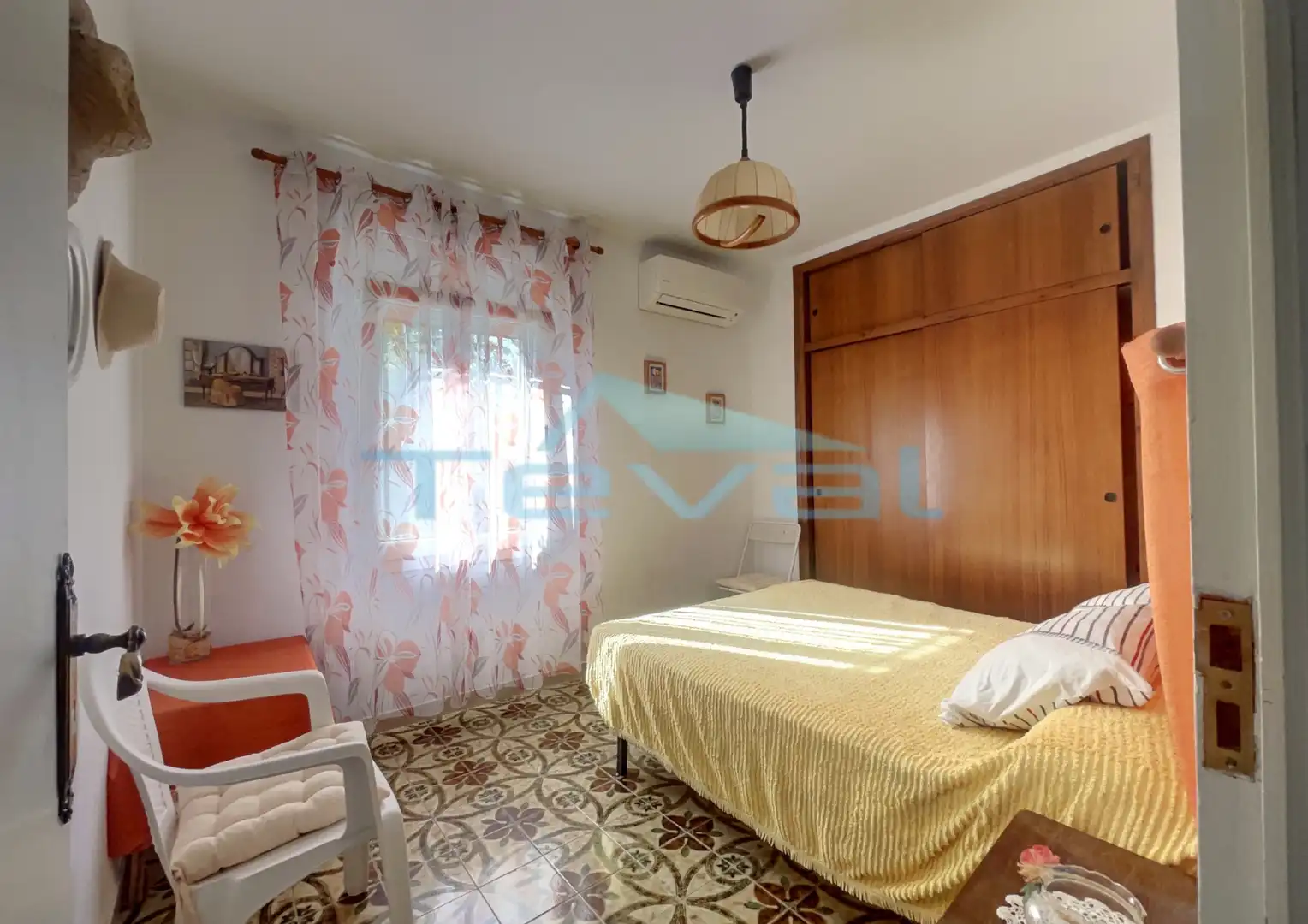 Houses for sale in Carrer Osca, Mar Cambrils