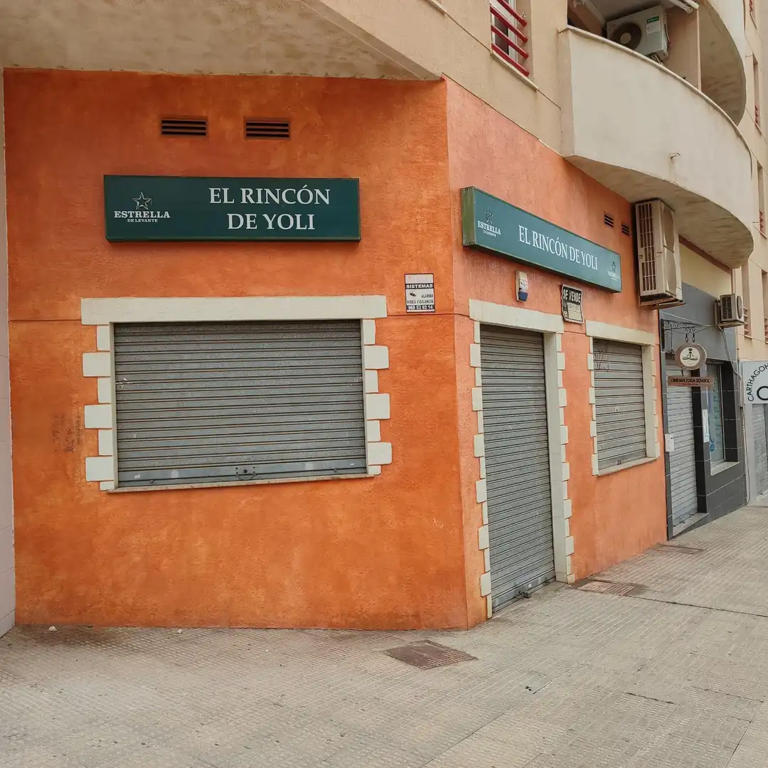Vista exterior de Local en venta en Pedanías Oeste