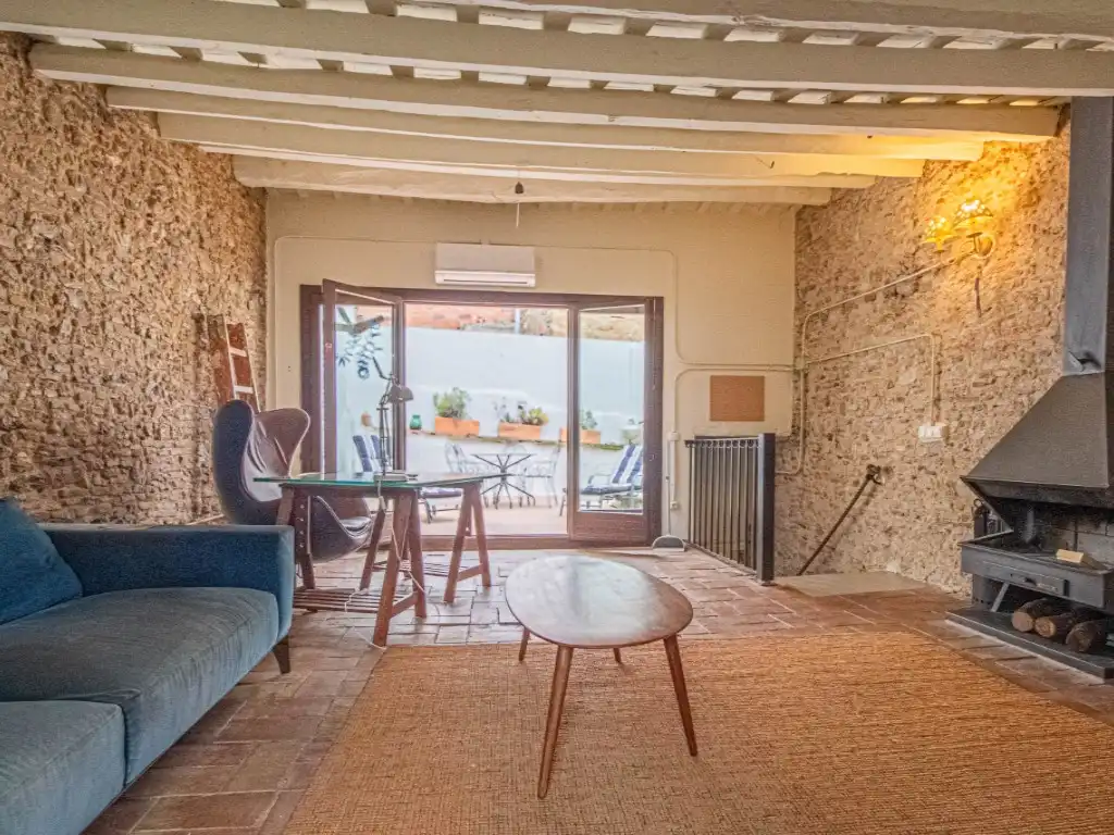 Living room of Houses for sale in Castelló d'Empúries