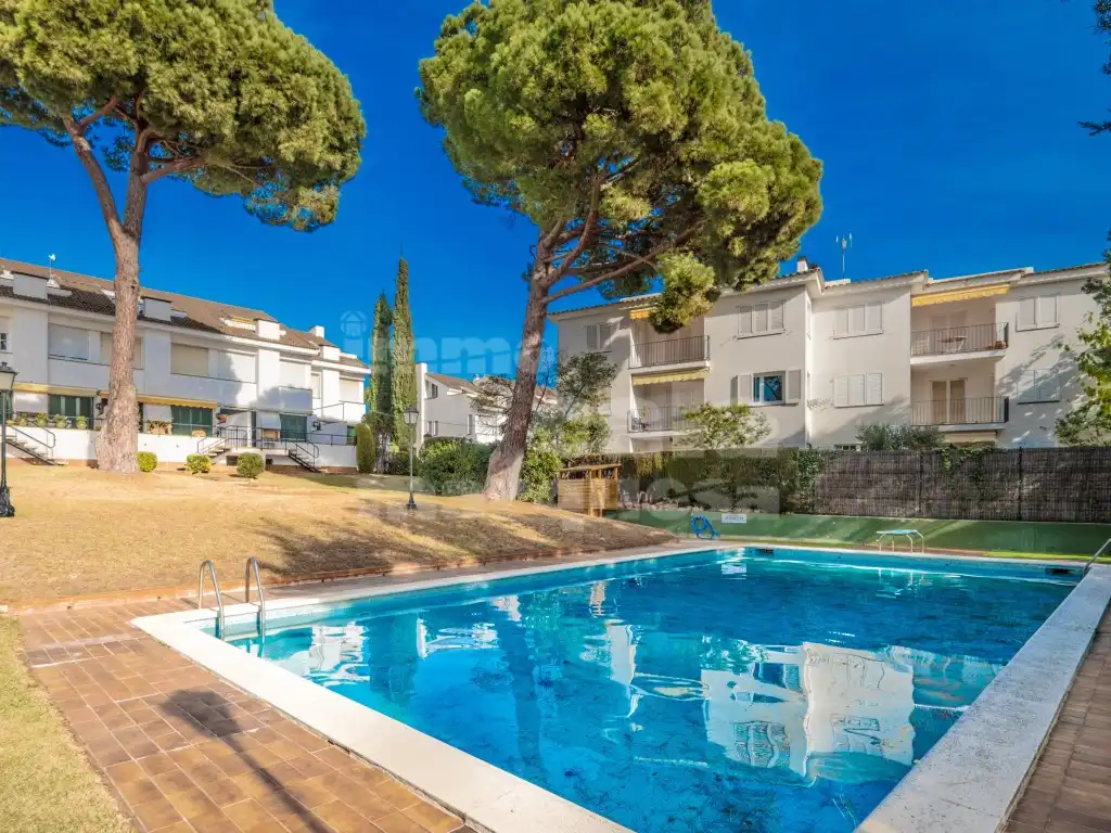 Piscina de Casa o xalet en venda en Palafrugell