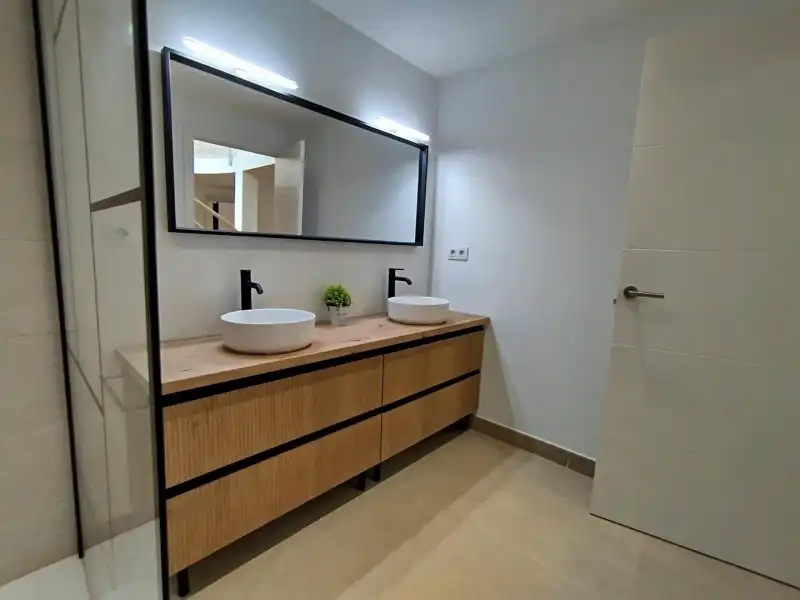 Baño de Piso de alquiler en Los Realejos