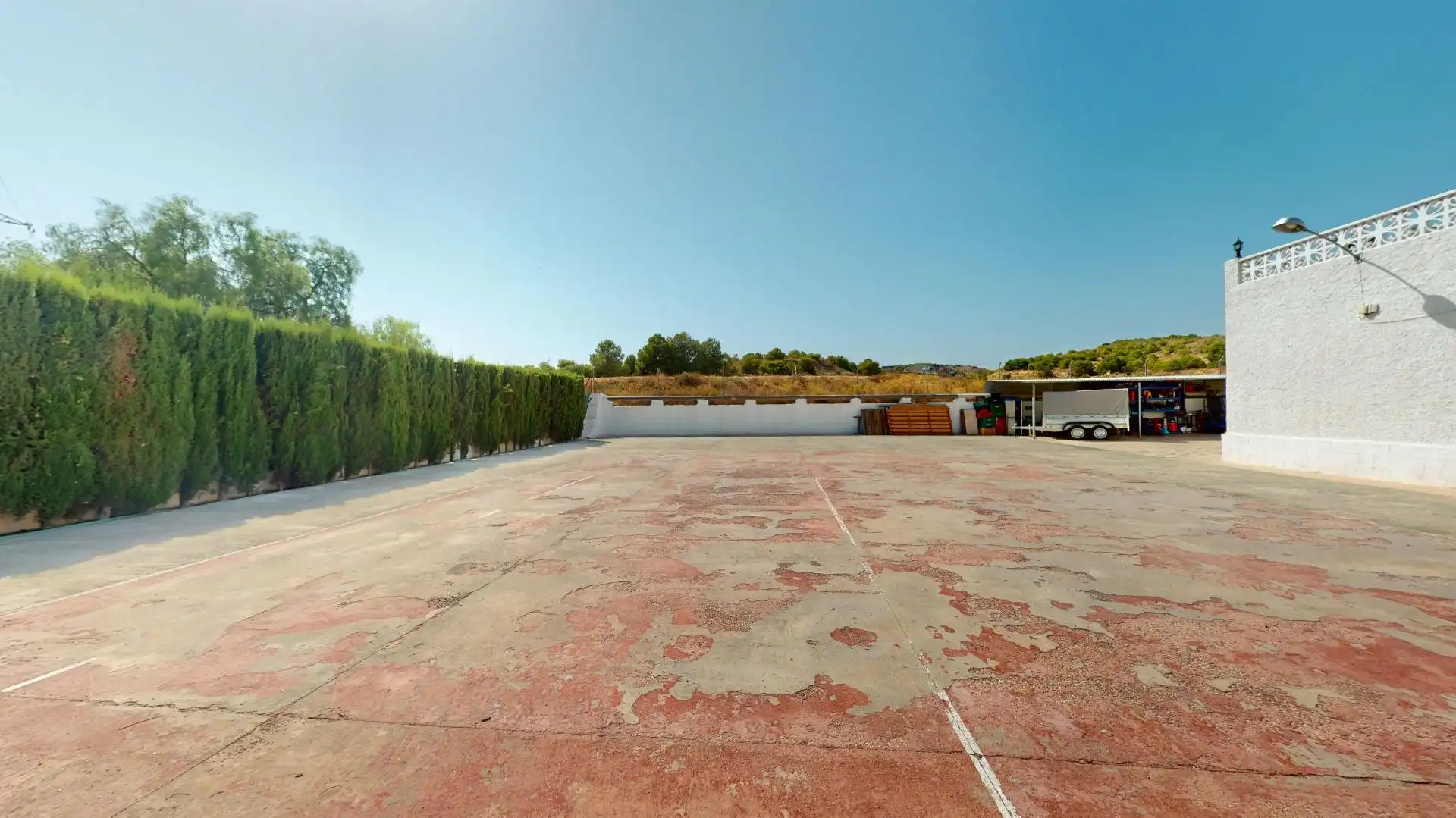 Parking of Houses for sale in Elche / Elx  with Air Conditioner, Private garden and Terrace