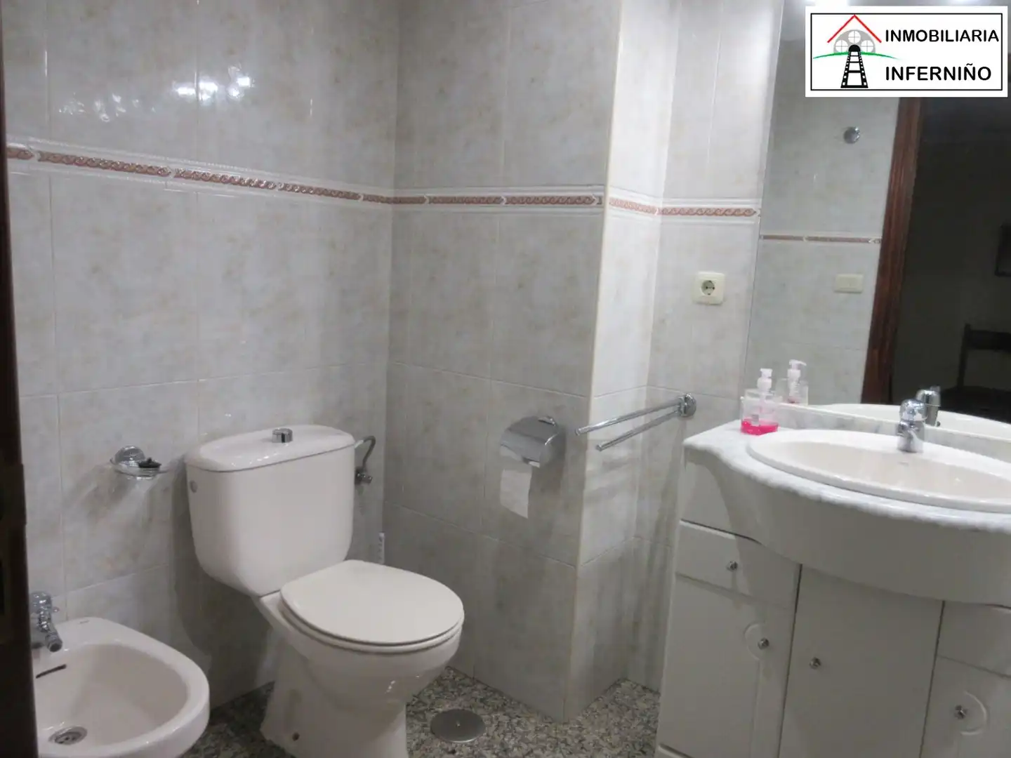 Flat for sale in Piñeiros- Freixeiro, imagen 8