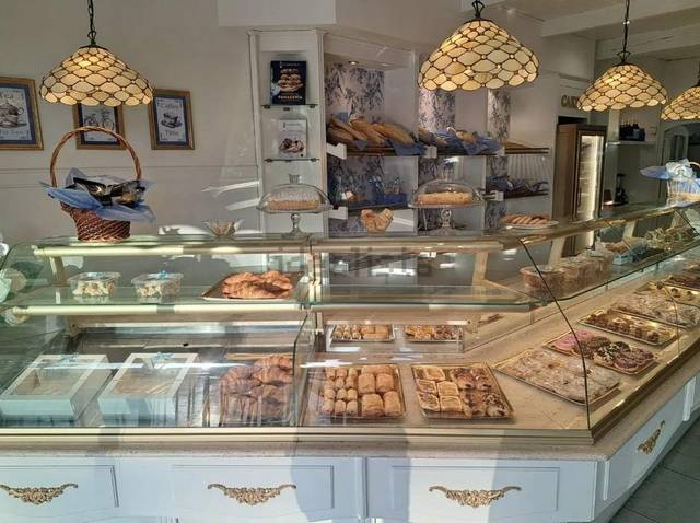 Local comercial en Alquiler en Palmeral
