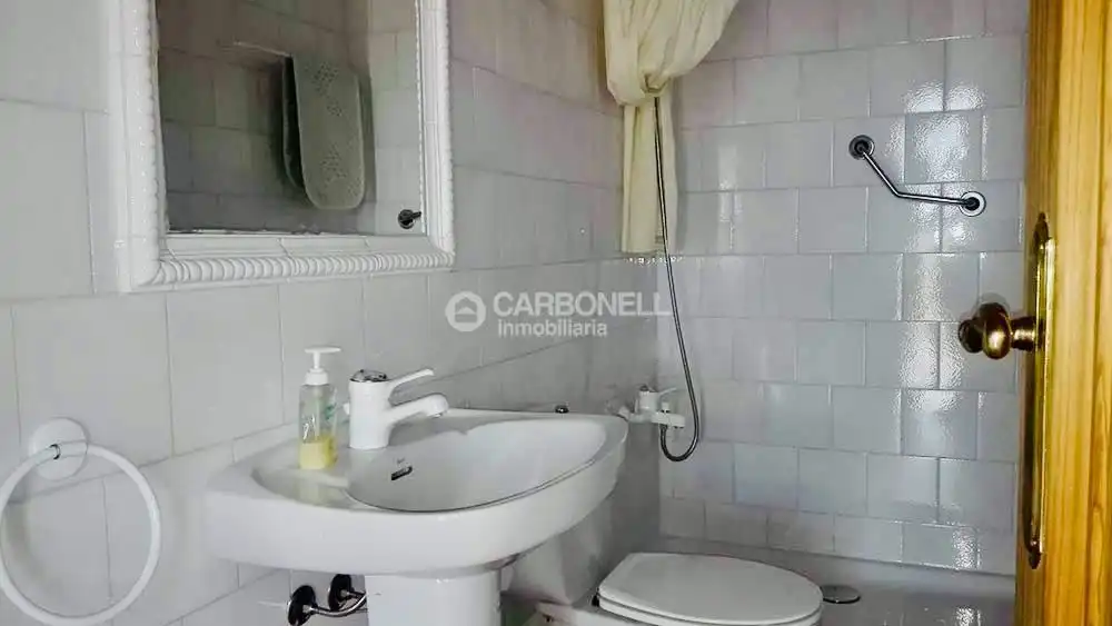 Bany de Casa o xalet en venda en Cocentaina amb Aire condicionat, Jardí privat i Terrassa