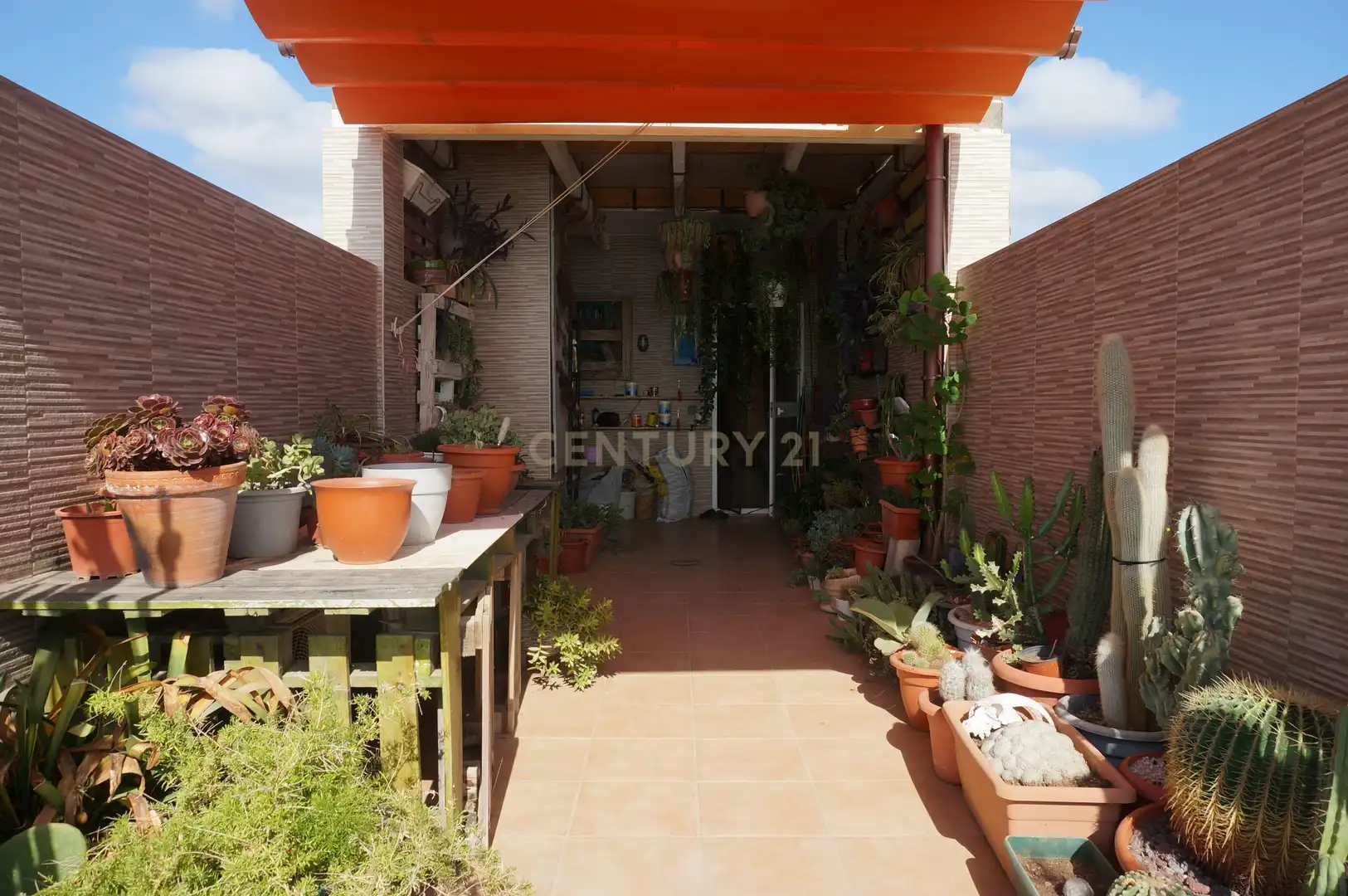 Terrace of Detached homes for sale in Torremolinos  with Air Conditioner, Oven and Washing machine