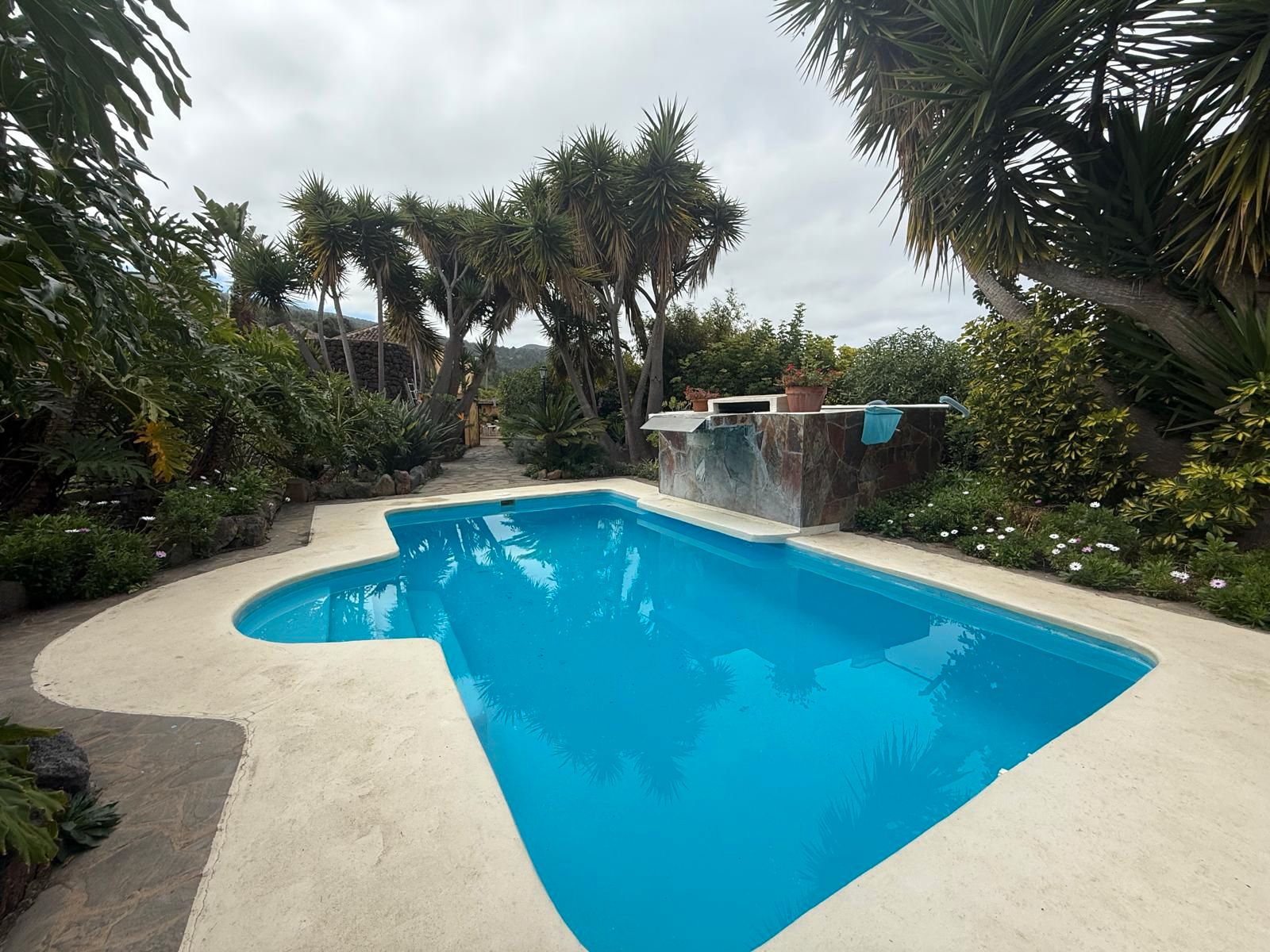 Country house for sale in La Vega - El Amparo - Cueva del Viento