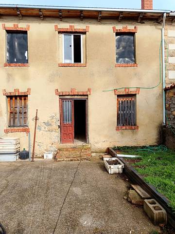 Casa-chalet en Venta en Revilla de Santullán - CL REAL              REV en Barruelo de Santullán
