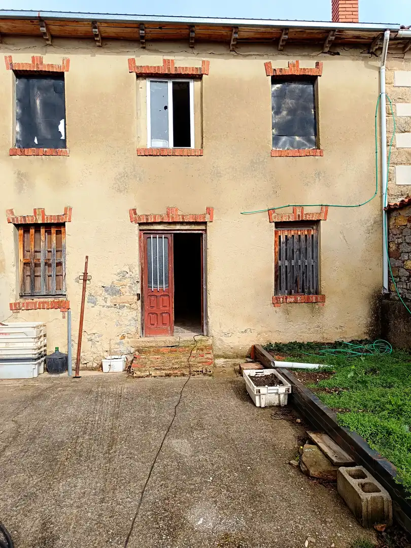 Casa in vendita a Revilla de Santullán - CL REAL              REV