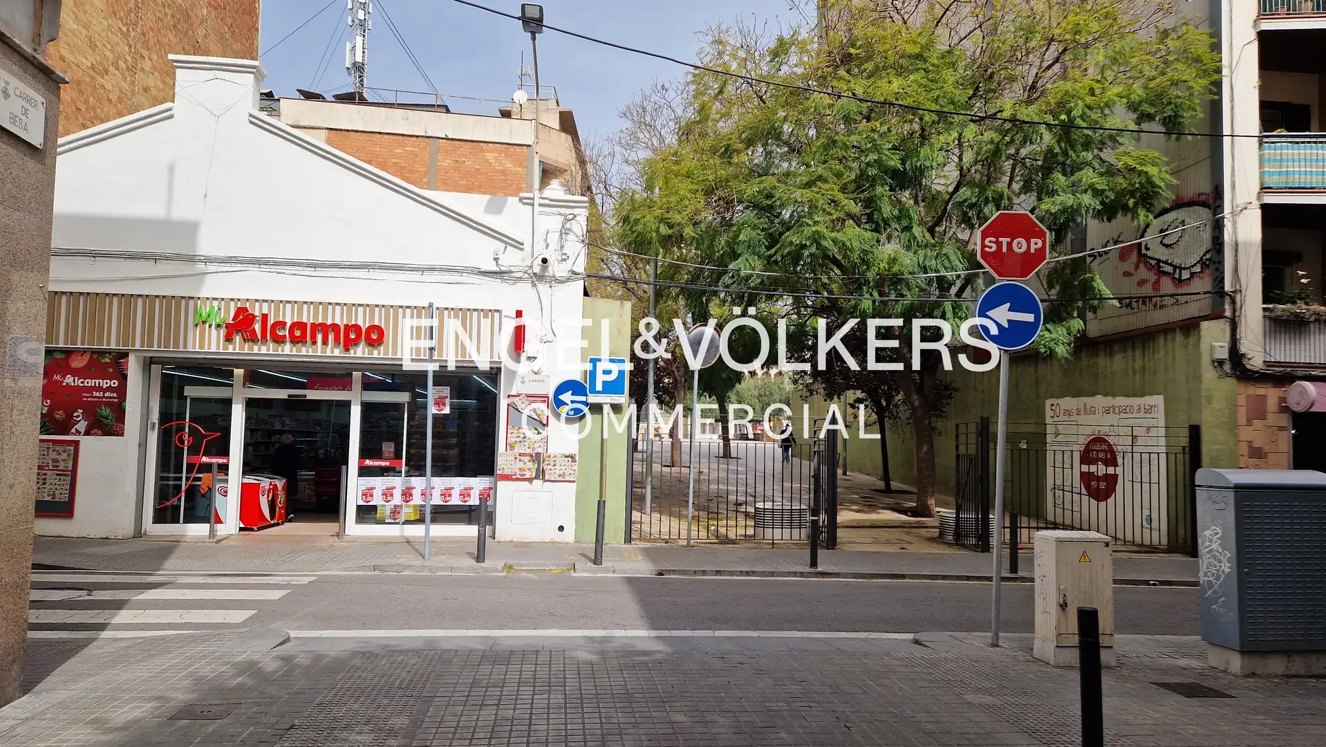 Buildings for sale in Collblanc