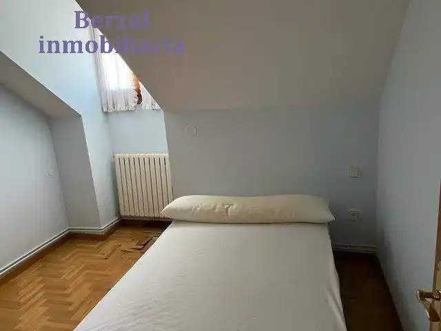 Haus zum Verkauf in Calle Academia Militar, imagen 23