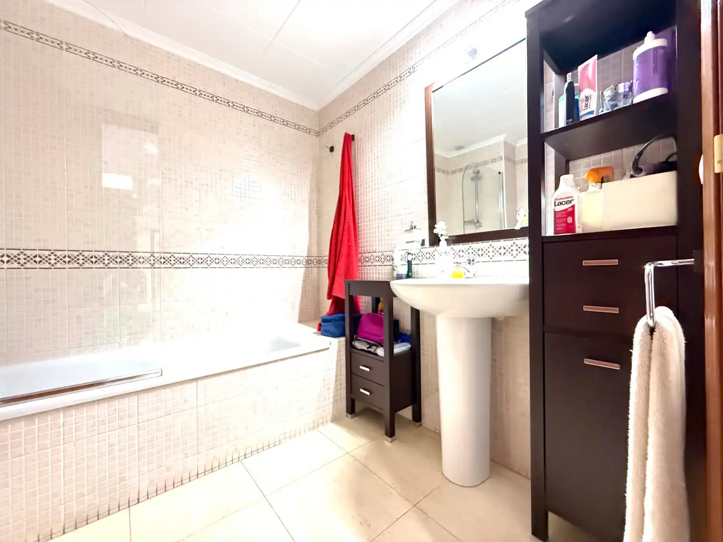 Casa a schiera con terrazza in vendita a Carrer de Vinebre, imagen 49