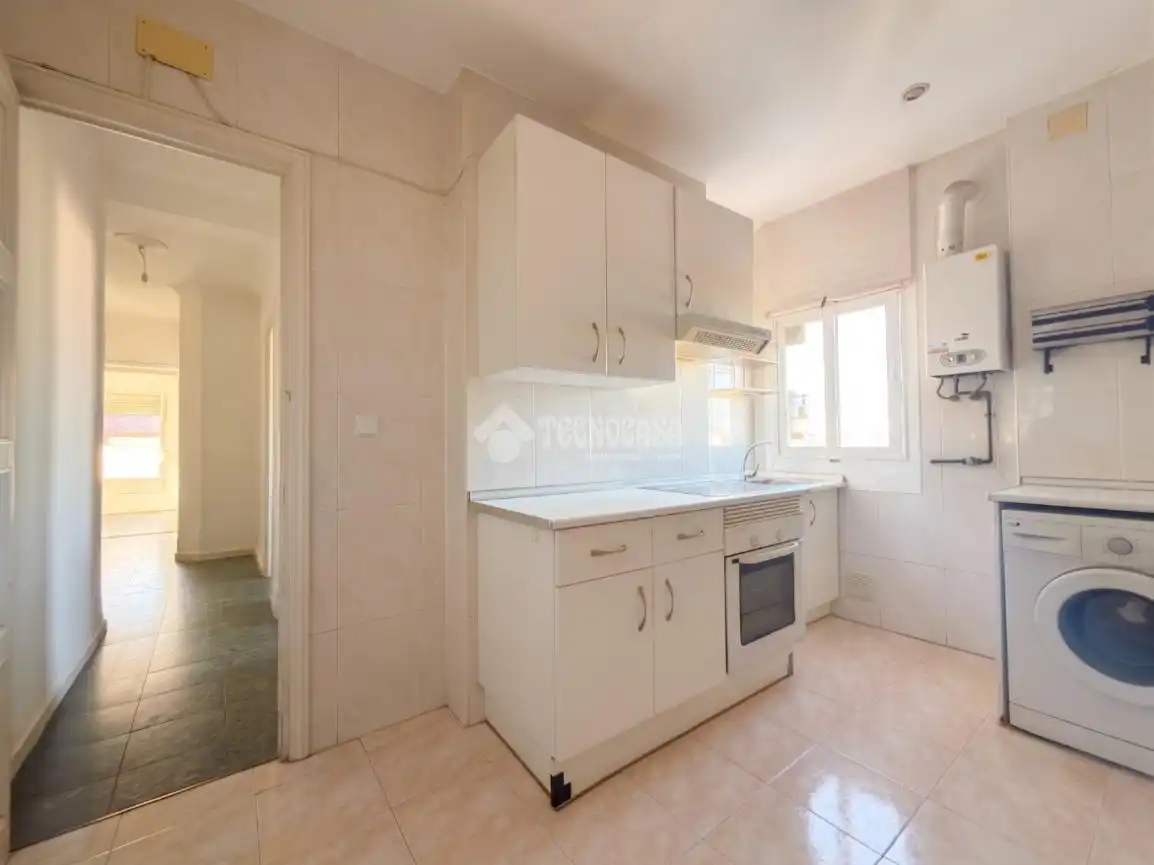 Cocina de Ático en venta en Madrid con Calefacción, Terraza y Balcón