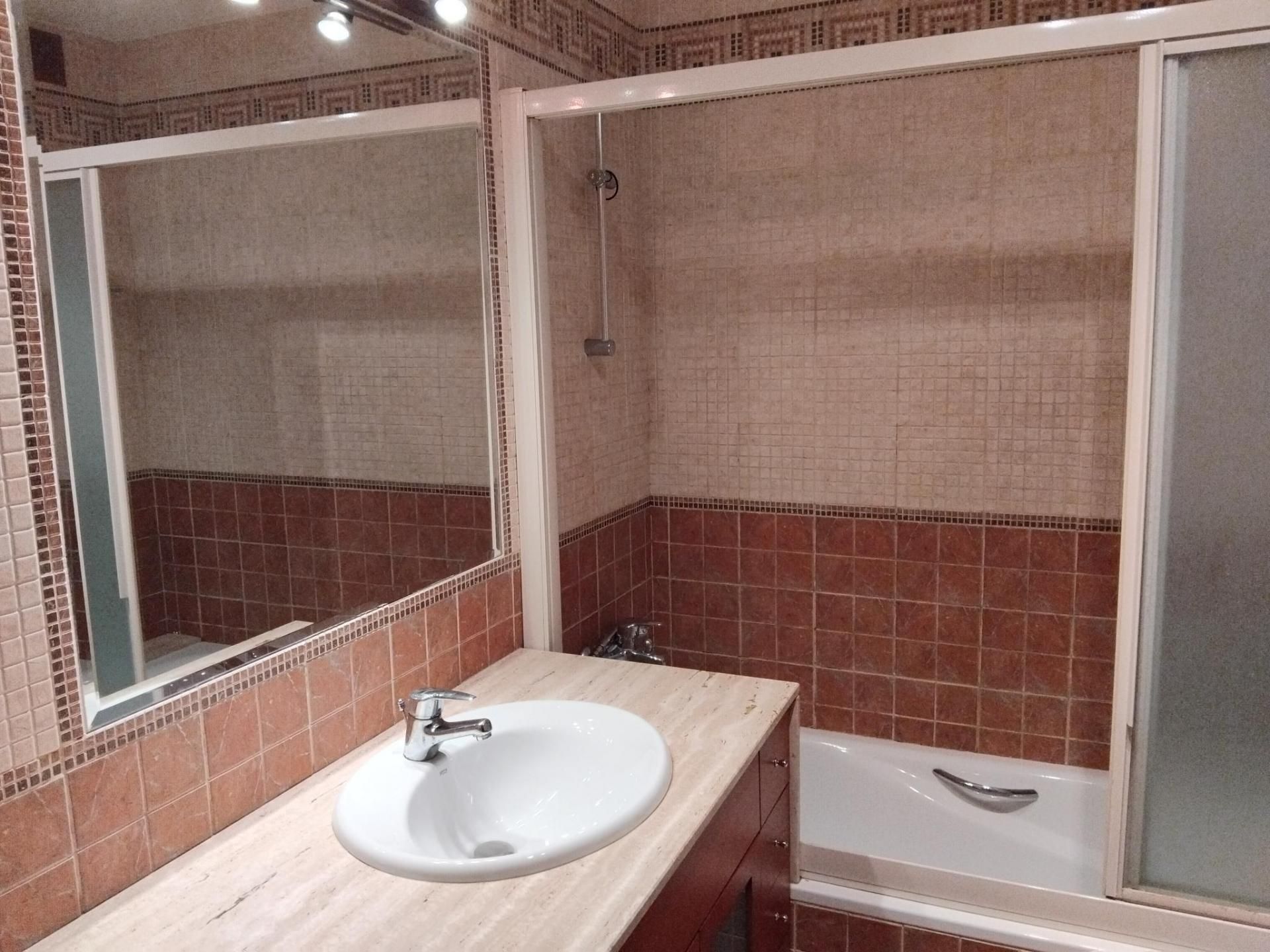 Bathroom of Flat for sale in Ribera d'Urgellet  with Heating