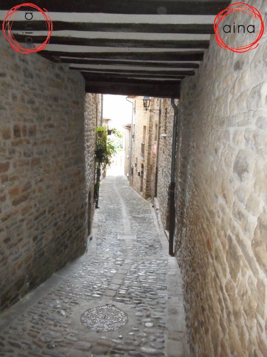 Country house for sale in Monreal / Elo