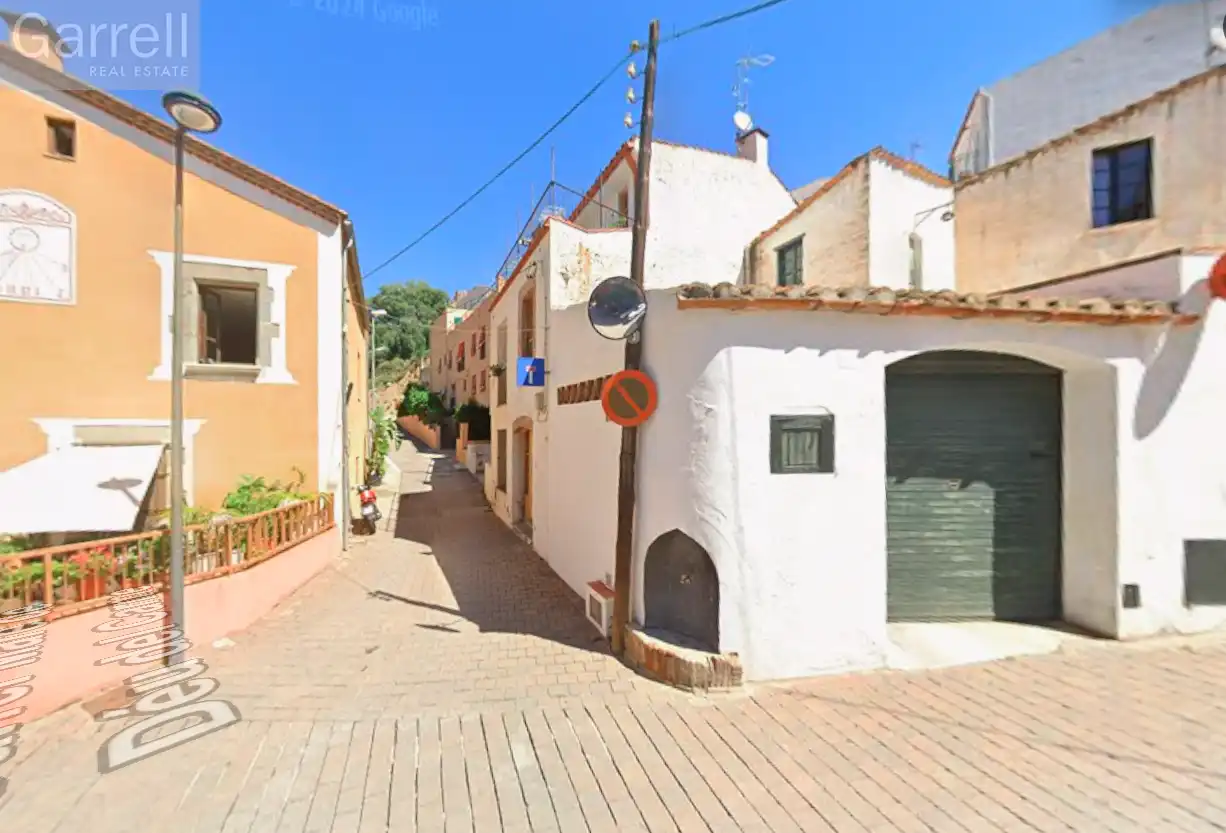 Exterior view of Buildings for sale in Vilassar de Dalt