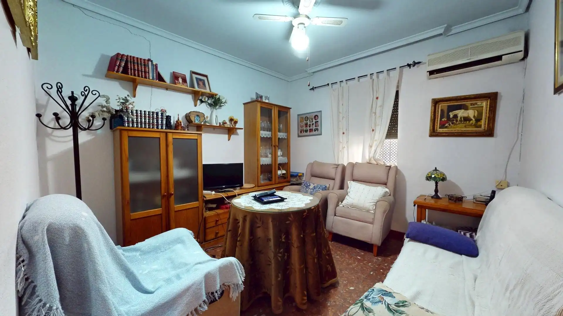 Sala de estar de Casa o chalet en venta en Córdoba con Aire acondicionado, Calefacción y Terraza