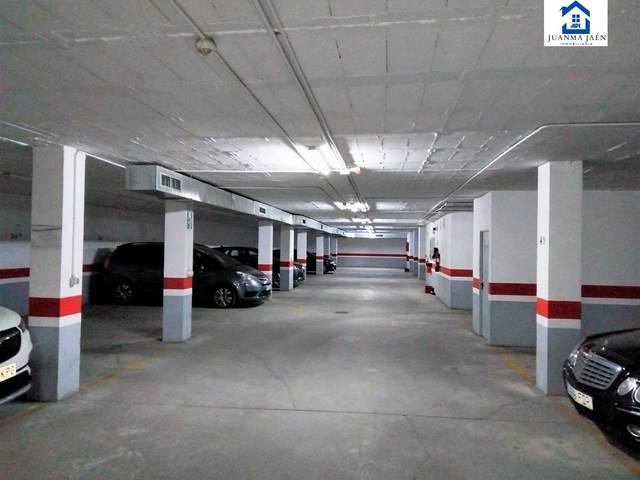 Garaje en Venta en La Casería - San Carlos