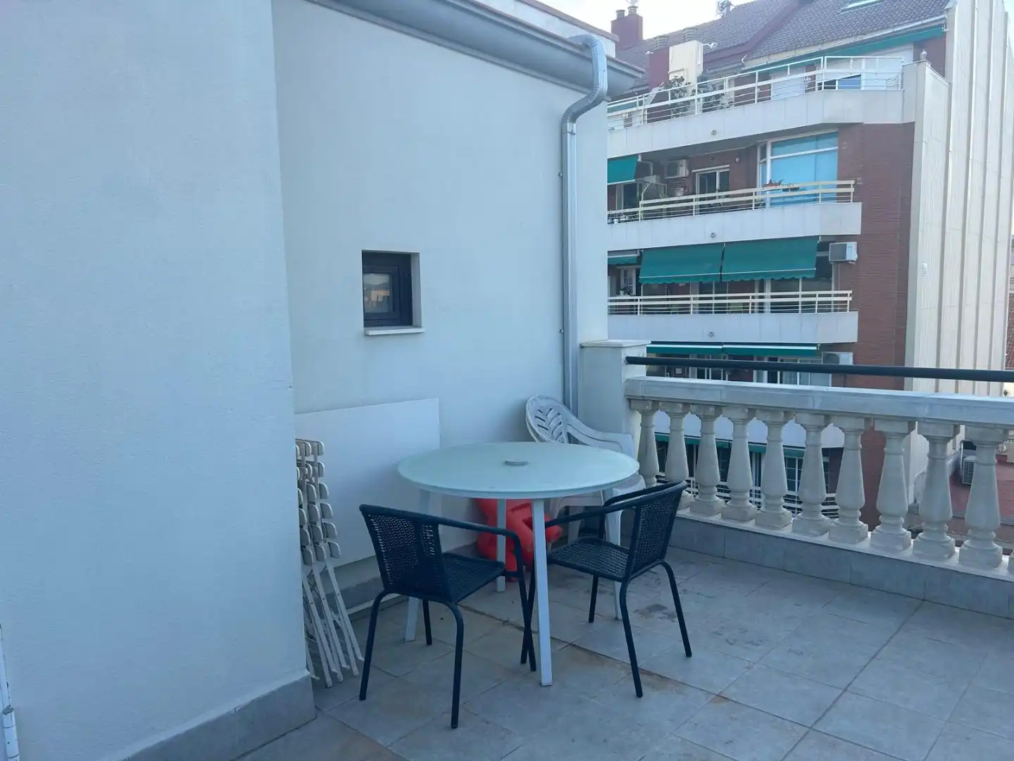 Terrassa de Pis de lloguer en  Barcelona Capital amb Aire condicionat i Balcó